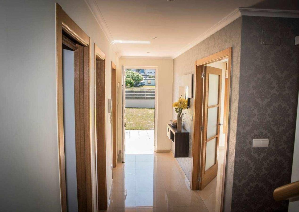 Villa Chalet Pareado Con Jardin En 1ª Linea De Mar Burela Exterior foto